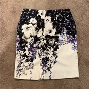 White House Black Market Skirts - White house black market pencil skirt White House Black Market Skirts - White house black market pencil skirt